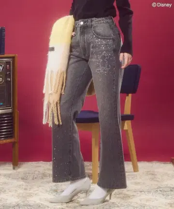 [ 새상품급 ] 디즈니 컬렉션 비쥬 플레어 데님 팬츠 M 사이즈