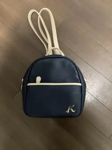 네이비 컬러 키타무라 백팩 겸용 백