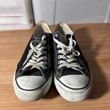 올스타 블랙 로우컷 스니커즈