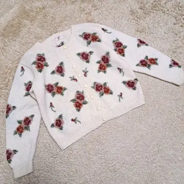 BLUE BERRY FARM 블루베리팜 가디건 니트