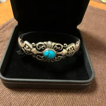 터콰이즈 장식 실버 뱅글