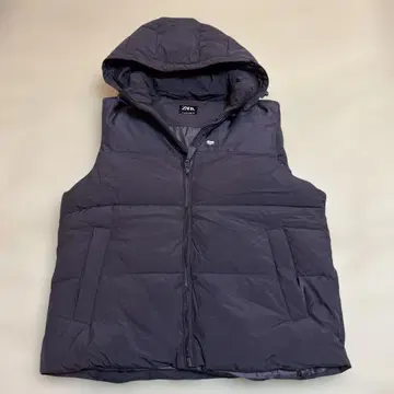 ZARA 네이비 후드 부착 다운 베스트