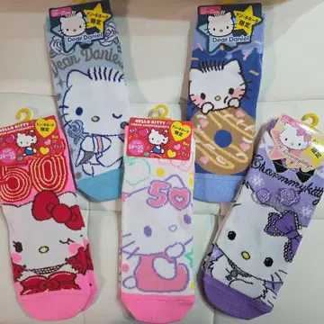 산리오 캐릭터즈 헬로키티 다니엘 양말 5켤레 세트 새상품