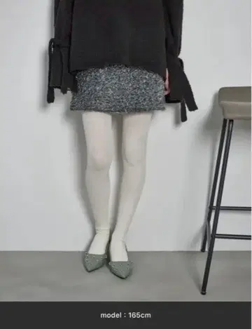 새상품급 글리터 샤기 미니 스커트 THE YOn