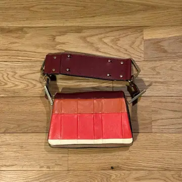 끌로에 가죽 핸드백 레드/베이지