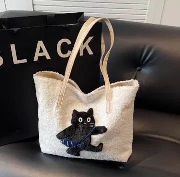 검은 고양이 자수 토트백
