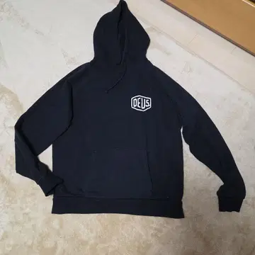 DEUS EX MACHINA 쉴드 로고 후드티 XL & 캡 세트