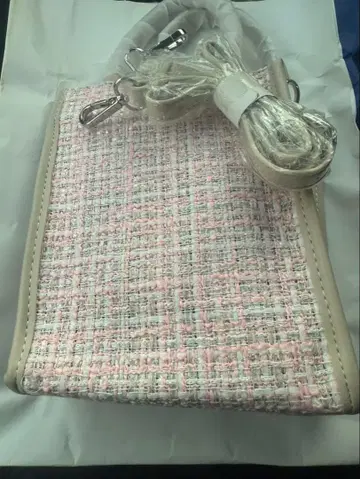 핑크 화이트 트위드 숄더백