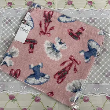 FEILER 페이러 복조리 파우치 발레리네