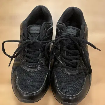 새상품급 MONCROSS 블랙 스니커즈 러닝화 24cm