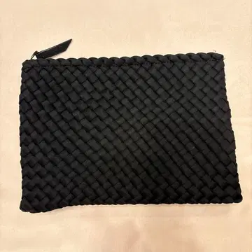 NACHEDI 블랙 파우치