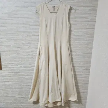 [ XS ] UNIQLO Theory 울트라 스트레치 플레어 롱 원피스