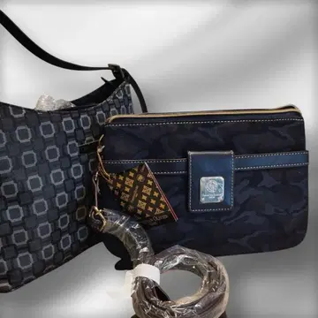 대특가 3 미사용 크리스천 올리비에 숄더백 선물 포함