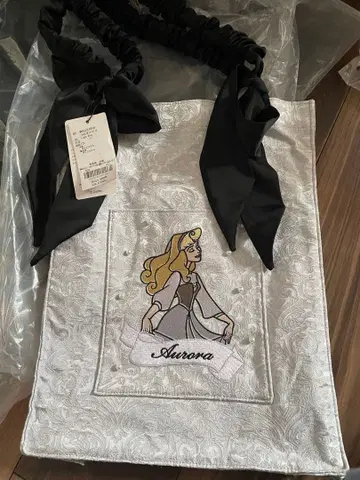 Areeam 디즈니 리본 토트백 잠자는 숲속의 미녀 오로라 공주