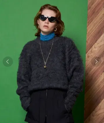 MAISON SPECIAL 플러피 크루넥 니트