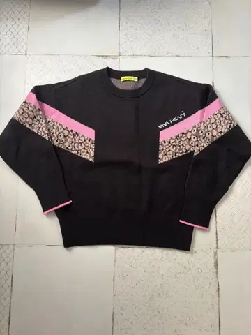 VIVA HEART 레오파드 무늬 스웨터