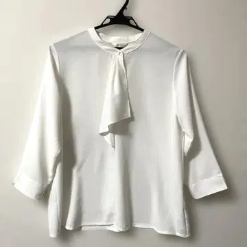 &ress 화이트 오부소매 셔츠