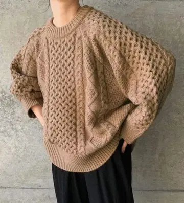 [ select MOCA by son ] 빈티지 스타일 케이블 니트