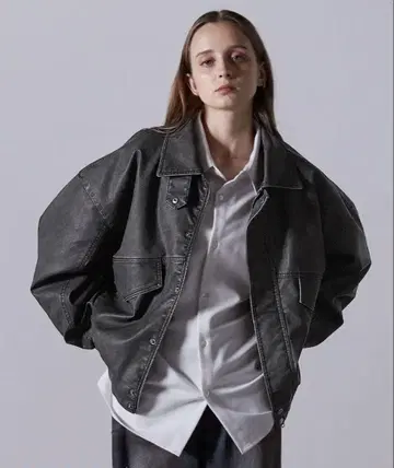 빈티지 디자인 인조 가죽 블루종