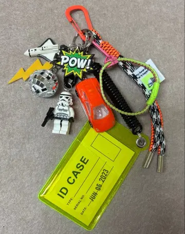 찰랑찰랑 키링 패스 케이스 라이트 포함