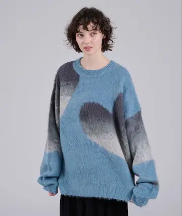 ONCILY 그라데이션 하트 샤기 니트 블루 S