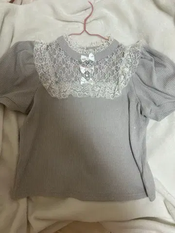 에블린 evelyn 상의