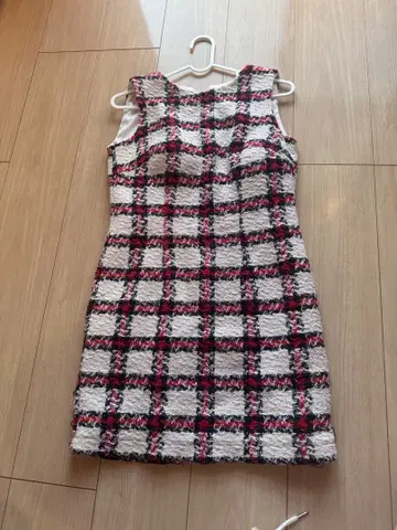 JEWELS 체크 무늬 트위드 타이트 드레스