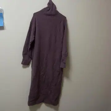 퍼플 터틀넥 롱 니트