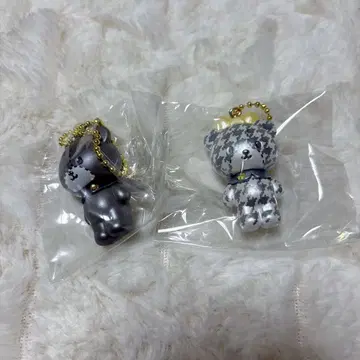 헬로키티 시크릿 마스코트 참 (흑백 걸리시 쌍둥이 코디)