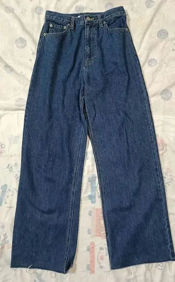 아파트 바이 로리즈 Apb 스트레이트 데님 팬츠 블루 M 사이즈