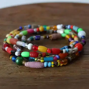 크리스마스 비즈 화이트 하트 아프리칸 비즈 잠자리 볼 한 줄