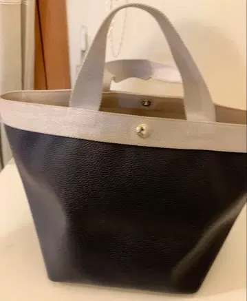 에르베샤 펠리에 707