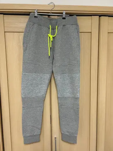 아담스 저글러 그레이 조거 팬츠 L 사이즈