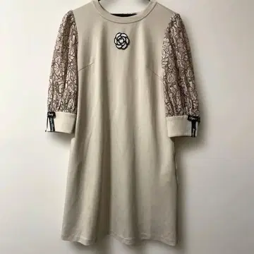 Super Beauty 베이지 레이스 원피스