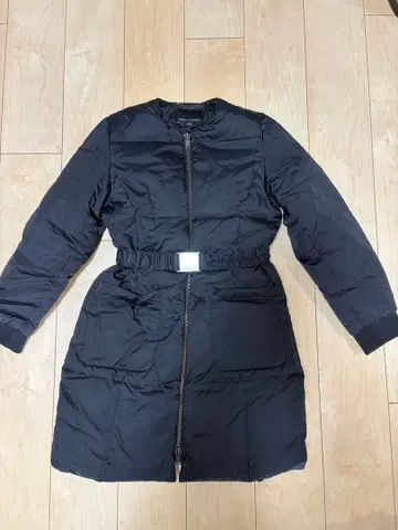 BANANA REPUBLIC 블랙 다운 자켓 S