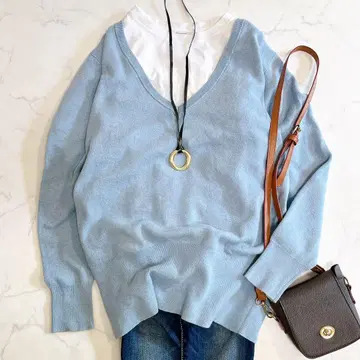 새상품급 2024 어반 리서치 코튼 캐시미어 니트 라이트 블루