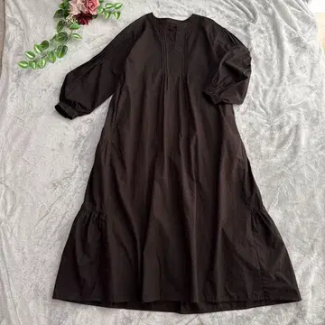 [ vis ] 티어드 롱 원피스 다크 브라운 핀턱 벌룬 소매