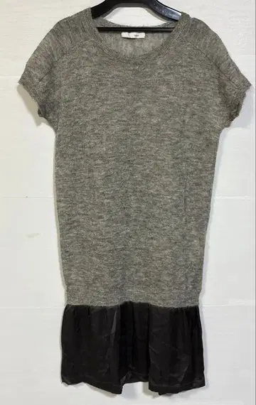 KNOTT 모헤어 혼방 니트 원피스 그레이