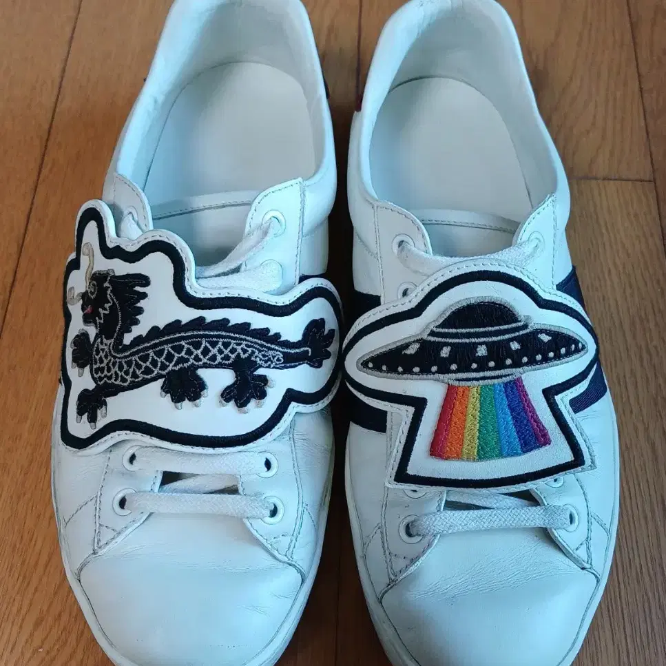 Gucci Ace Sneakers (Detachable Dragon/UFO Patches) 275