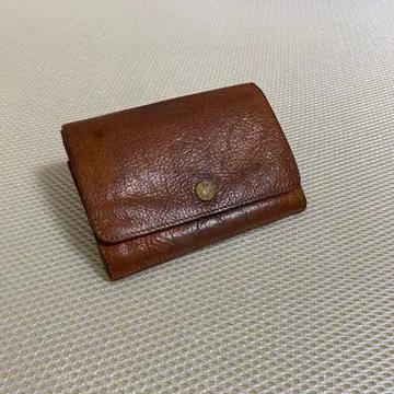 일비종떼 브라운 가죽 접이식 지갑