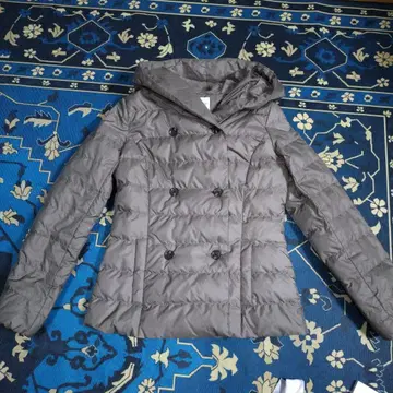 So close 다운 자켓