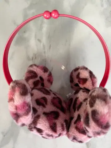 디즈니 귀도리 레오파드 무늬 핑크