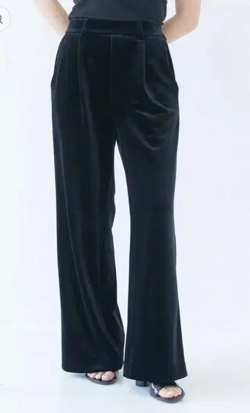 connse 벨로아 이지 팬츠 M 사이즈