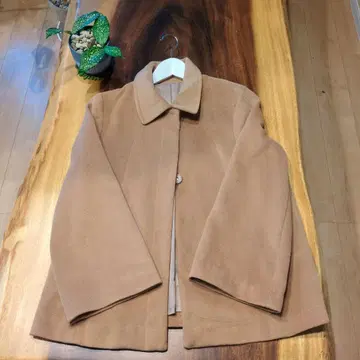 FABIA 부드러운 숏 기장 코트