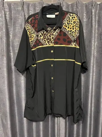 오버 사이즈 패치워크 반팔 셔츠