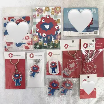 미야쿠미야쿠 아크릴 스탠드