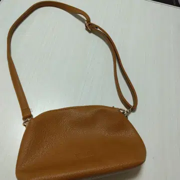 FIRANO 브라운 숄더백