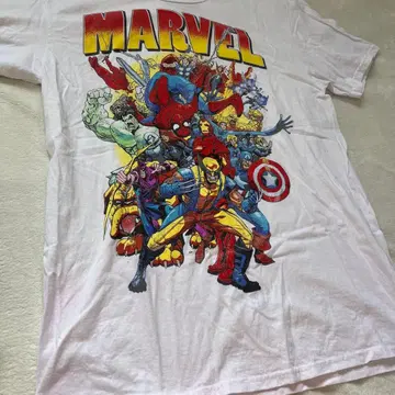 마블 영화 좋아하시나요? MARVEL 코믹 티셔츠 M 사이즈 화이트