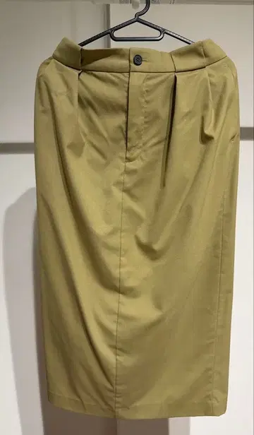 미라 오웬 코쿤 스커트 앞 버튼 포함