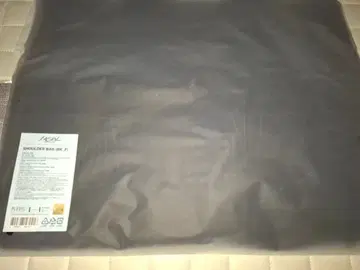 SEVENTEEN NEW _투어 굿즈 숄더백 블랙